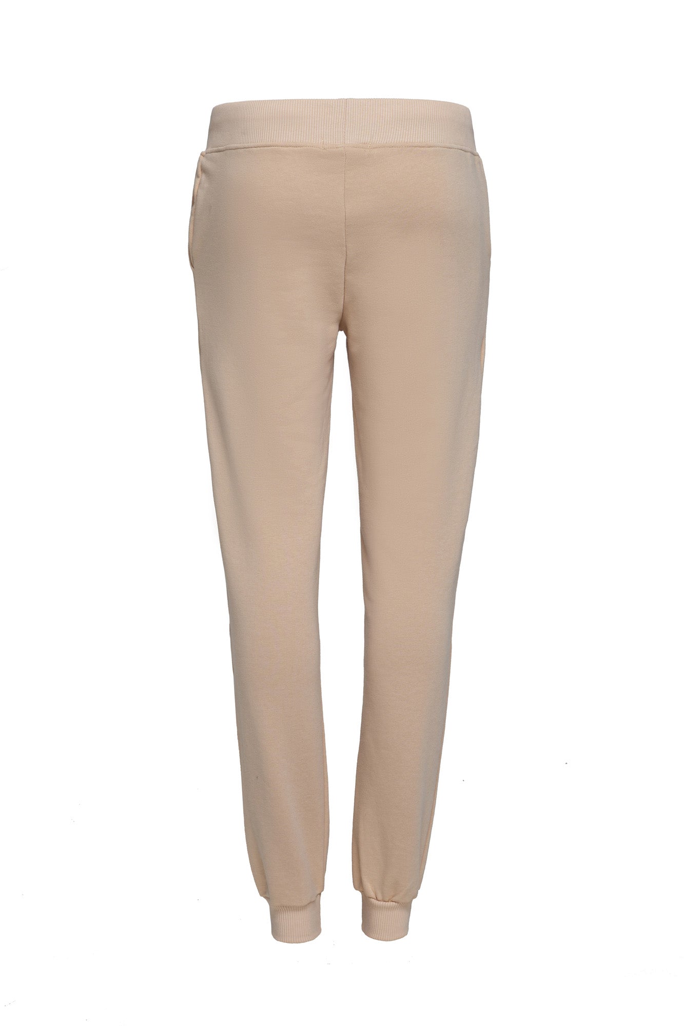 Mid-rise futer pants, elasticized waistband with white drawstring, two slash pockets on the sides.